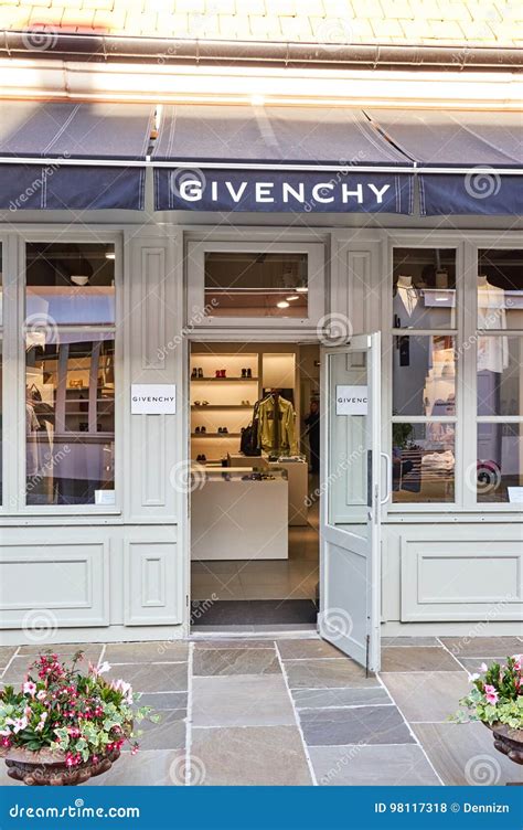 givenchy la vallée village|official givenchy website.